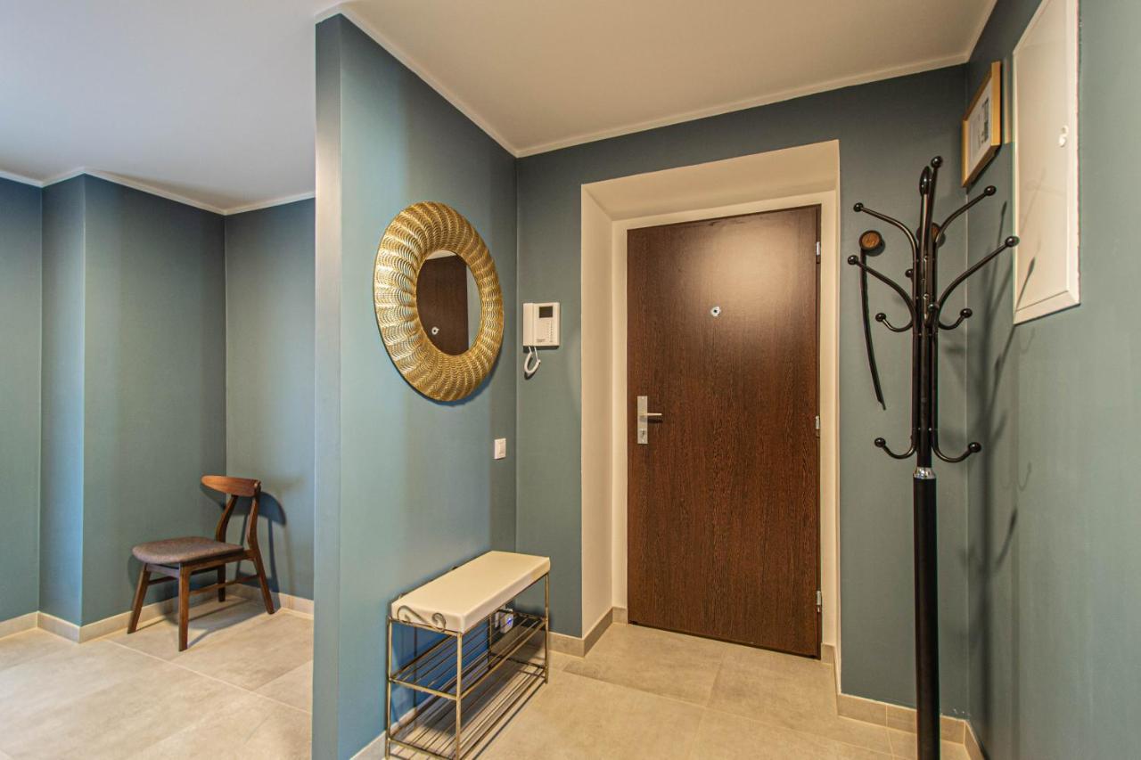 Quite Loft With Balcony And 3 Air Conditioners Prague Exterior photo